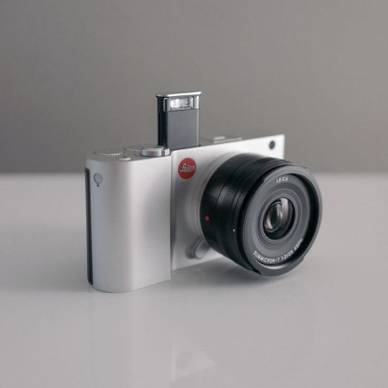 Poza cu Leica T Mirrorless Digital Camera