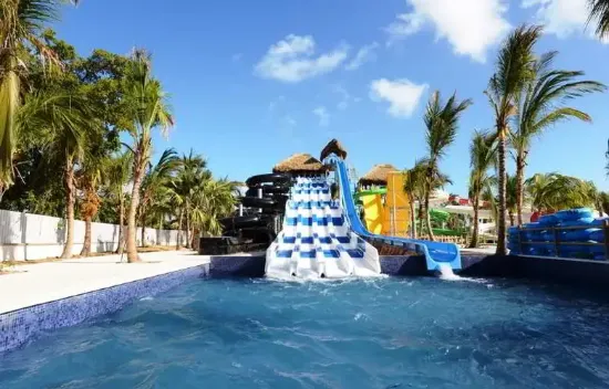 Poza cu ROYALTON SPLASH PUNTA CANA RESORT & SPA